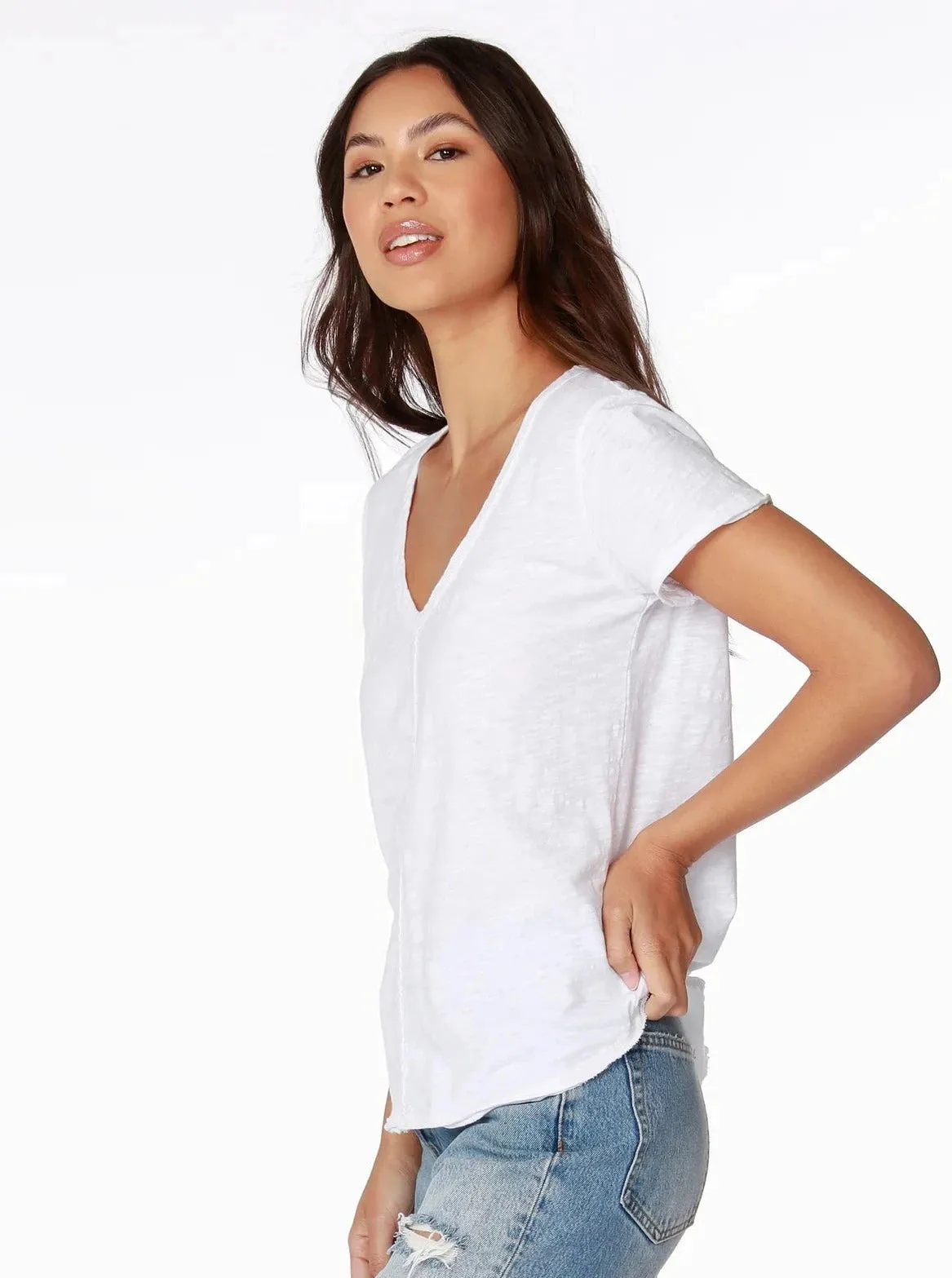 Center Seam V-Neck Tee [White-B-36135]