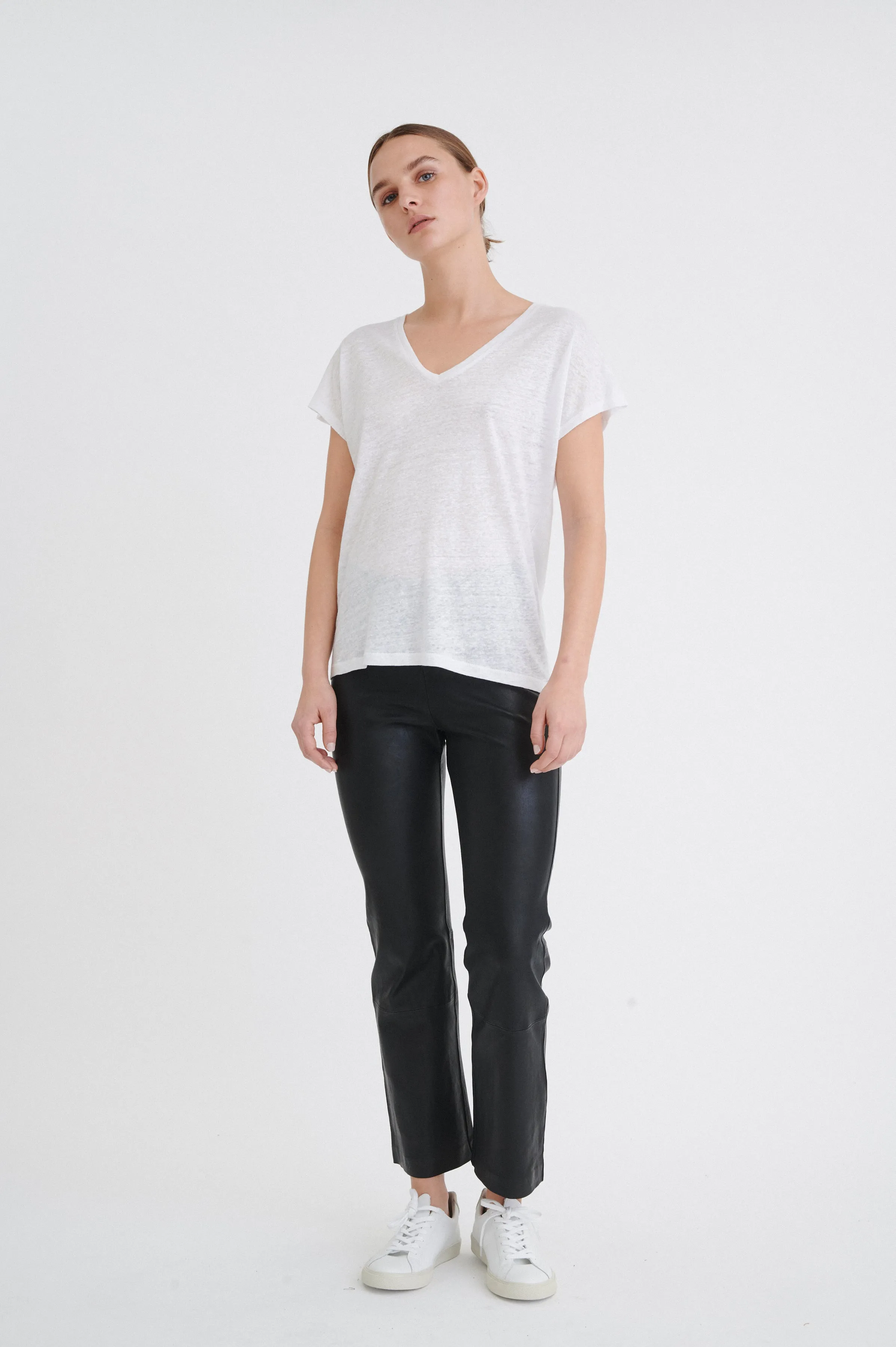 INW30104094 Faylinn V T-Shirt